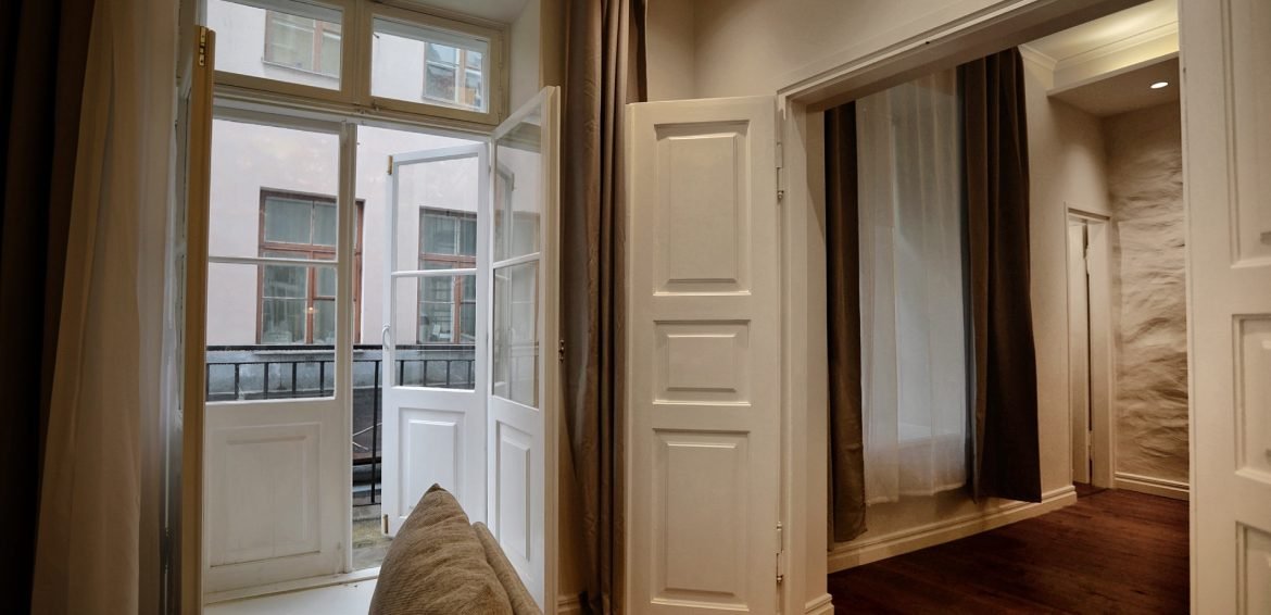 16.Vanaturu Kael 2 -balcony corner