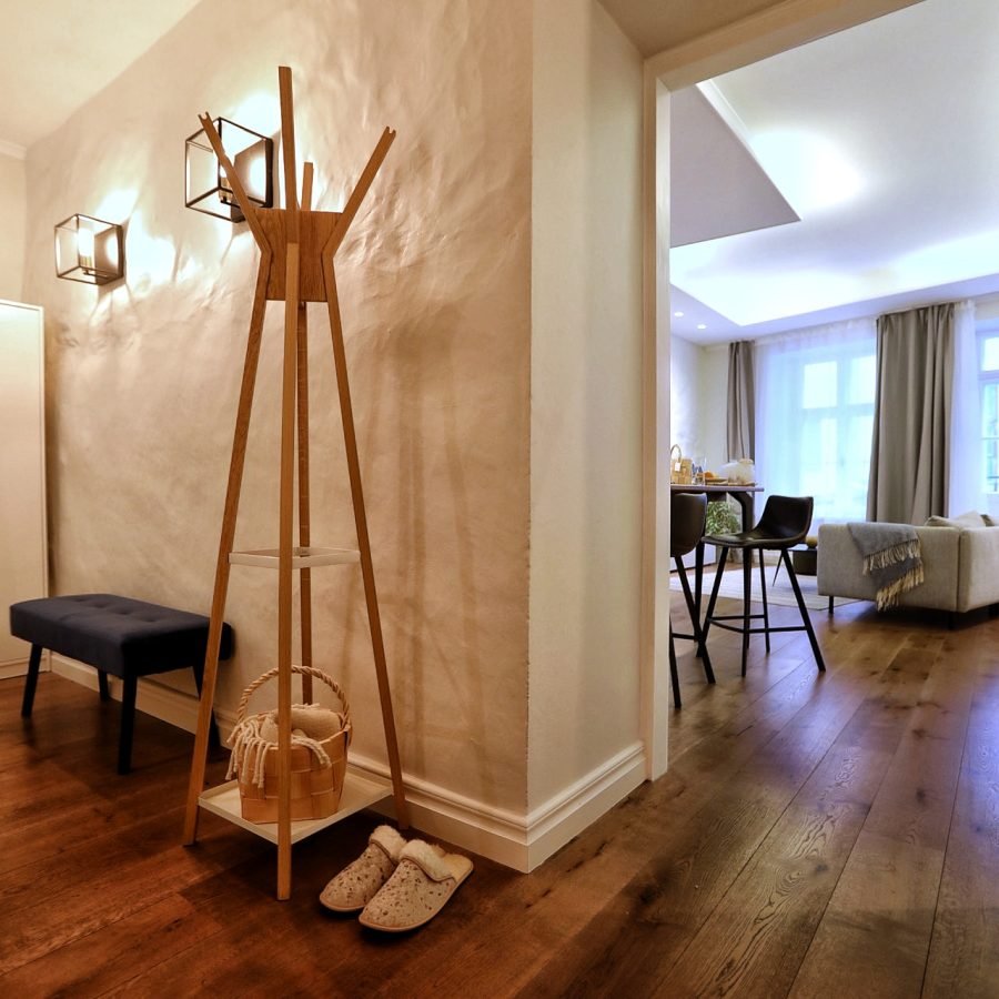 20.Vanaturu Kael 2 -welcome hallway