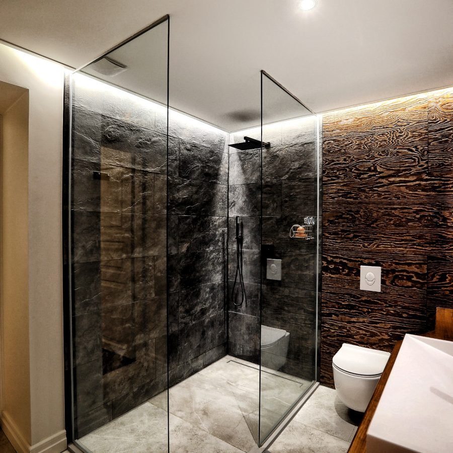 30.Vanaturu Kael 2 -shower horizontal